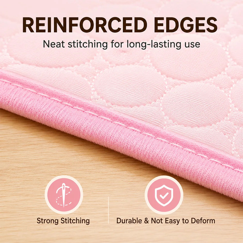 Breathable mesh backing and quick-dry construction detail