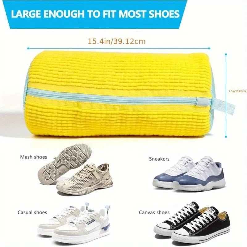 Chenille-Lined Shoe Washing Bag – Blue - InspiredGrabs.com