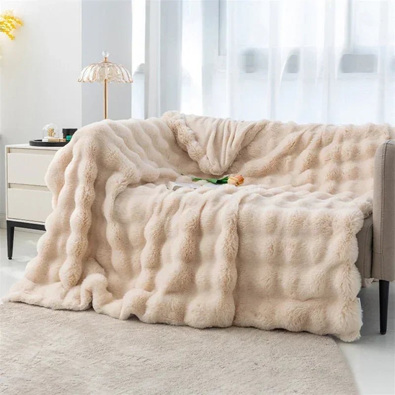 Soft Toscana Rabbit Fur Blanket – Double - Sided Bubble Fleece - InspiredGrabs.com