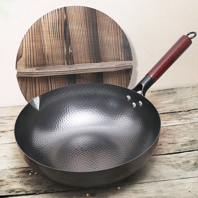 Iron Pan Traditional Iron Wok Handmade - InspiredGrabs.com