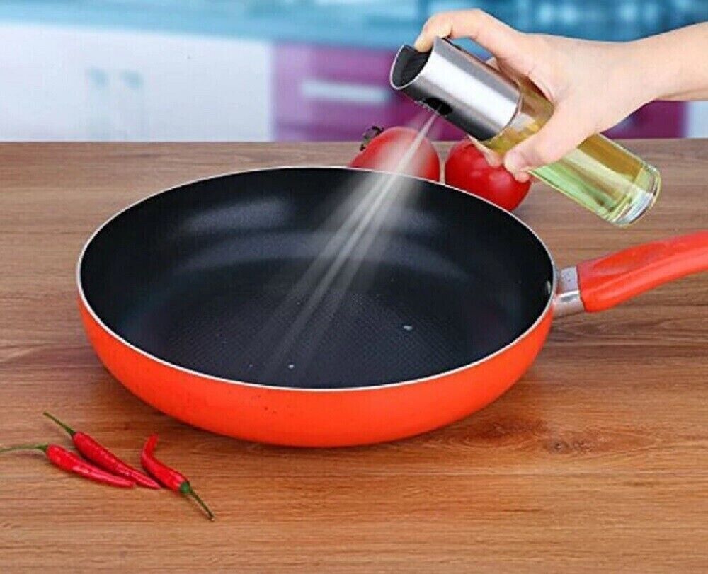 Olive Oil Sprayer Mister, Portable Spray Bottle Oil Sprayer for Cooking & Baking - InspiredGrabs.com