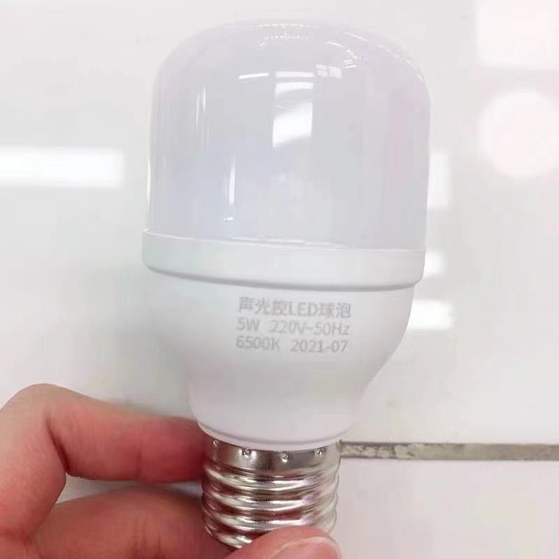 Revolutionary Energy-saving Bulb with Intelligent Sound Control! - InspiredGrabs.com