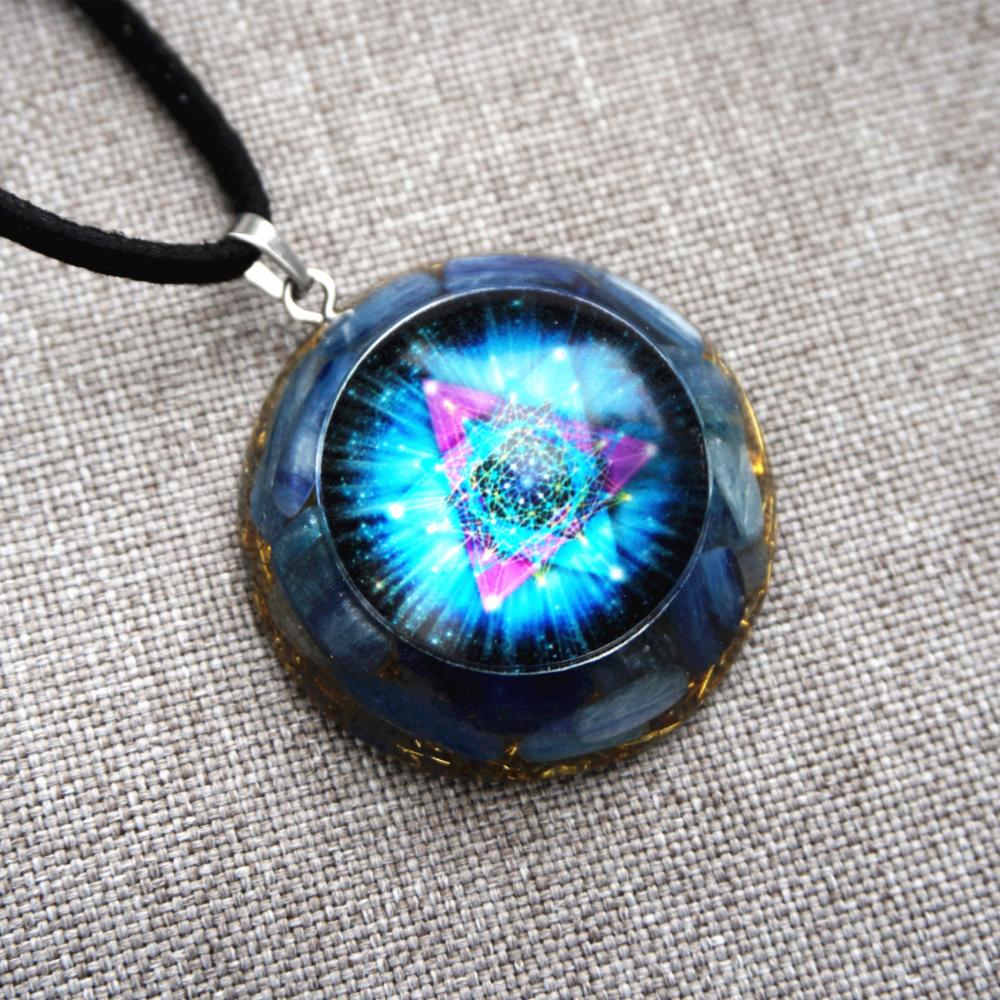 Stunning Handmade Epoxy Pendant Harnesses the Power of Energy Gems for a Fashionable Meditation Experience - InspiredGrabs.com