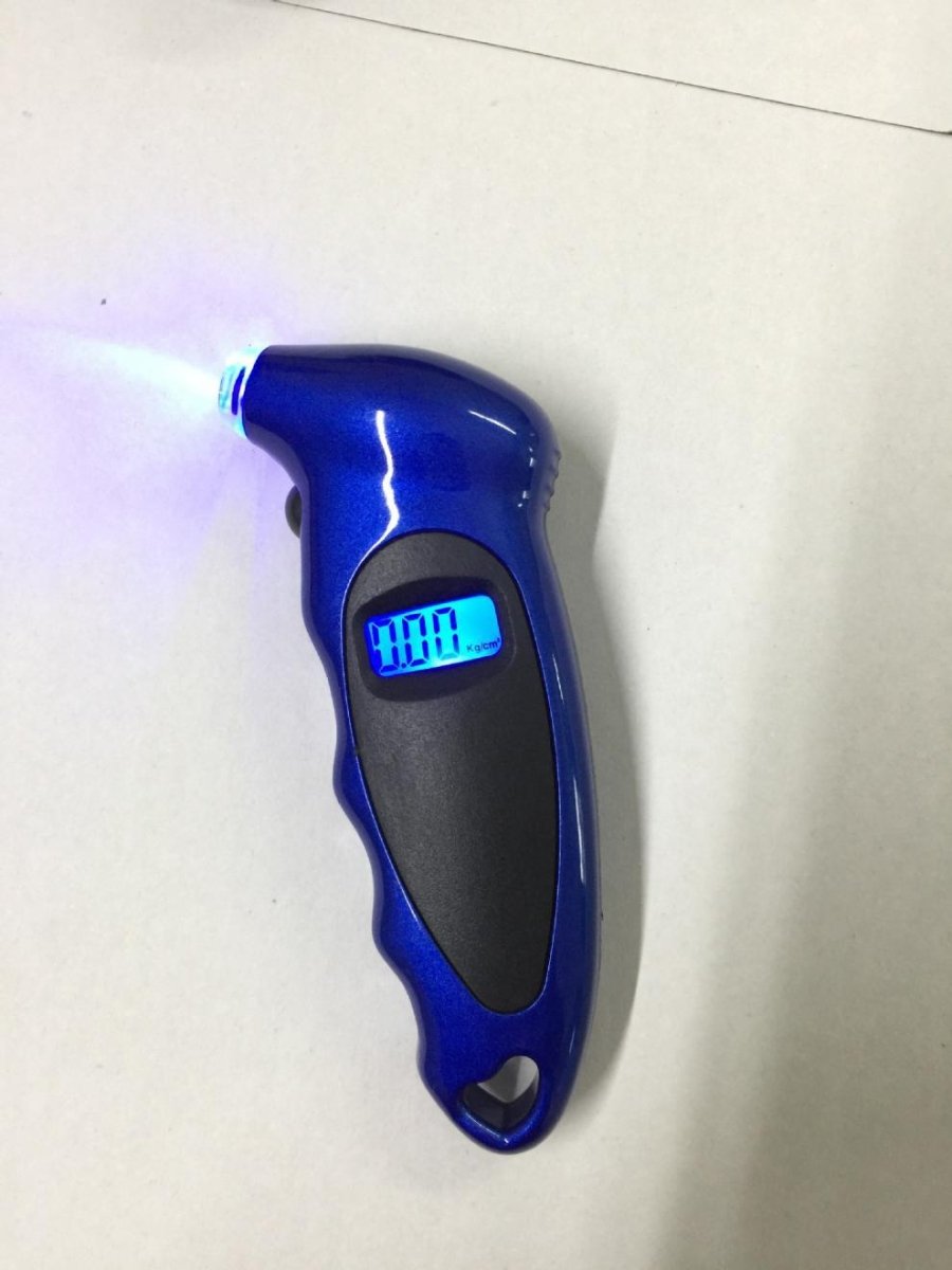 The LCD and backlight make monitoring your car's tire air pressure easy. - InspiredGrabs.com